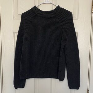 Quince Dark Charcoal Fisherman Style Women's Sweater